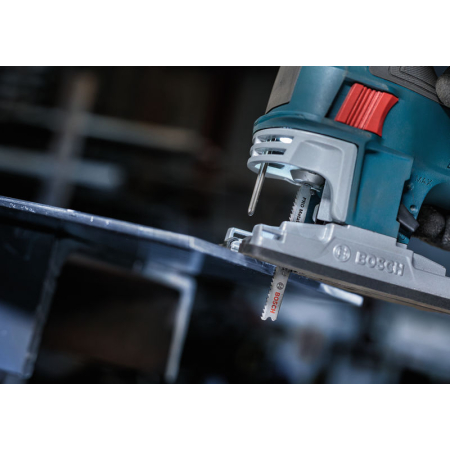 BOSCH Pilový plátek PRO Metal thick T121BFC pro přímočaré pily, 92 mm, 5 ks 2608655110