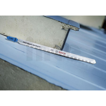 BOSCH Pilový plátek pro přímočaré pily PRO Metal Sandwich T718BF, 180 mm, 5 ks 2608655114