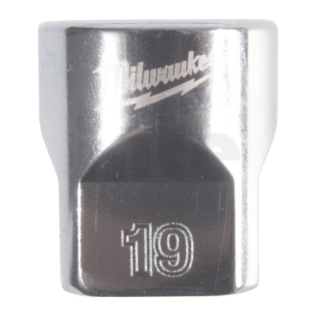 MILWAUKEE 3/8'' Drive Metric Standard 12-Point Socket 4932498811