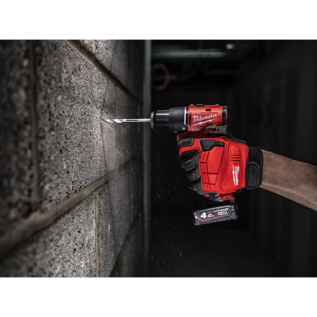 MILWAUKEE M12 BLPDRC-402C kompaktní bezuhlíková příklepová vrtačka 4933500424