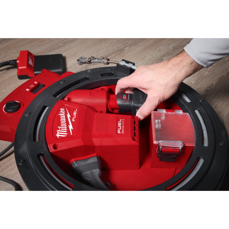 MILWAUKEE M12 HSFSM-0 vysokorychlostní čistič potrubí s ohebnou hřídelí 4933498377