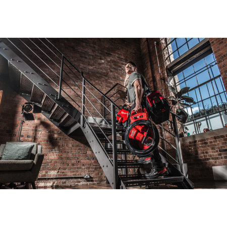 MILWAUKEE M12 HSFSM-602 vysokorychlostní čistič potrubí s ohebnou hřídelí, 2x baterie 6,0 Ah + nabíječka 4933498378