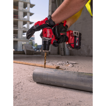 MILWAUKEE M18 BLPDRC-402C kompaktní bezuhlíková příklepová vrtačka 4933492824