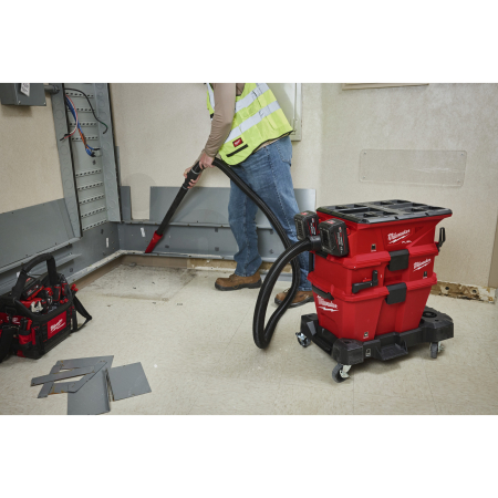 MILWAUKEE M18 FUEL™ NEXUS vysavač 23 l, třída L 4933500140
