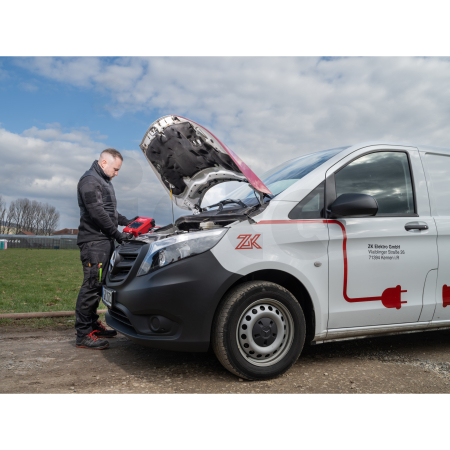 MILWAUKEE M18™ startovací zdroj 4933498026