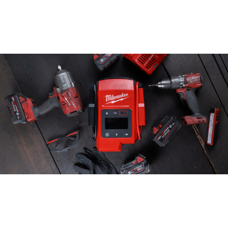 MILWAUKEE M18™ startovací zdroj 4933498026