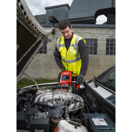 MILWAUKEE M18™ startovací zdroj 4933498026