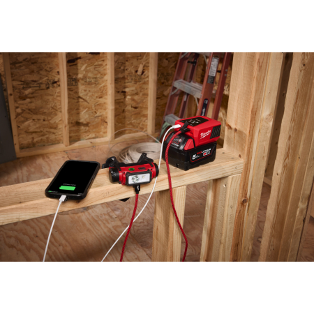 MILWAUKEE M18™ TOP-OFF mini nabíječka 4932499165