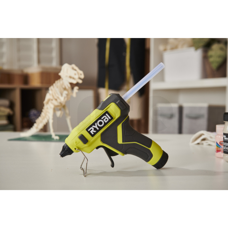 RYOBI RGLU4 USB Lithium™ tavná pistole 5133006714
