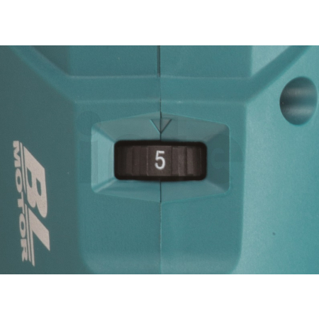 Makita - Aku pila ocaska s upnutím Li-ion XGT 40V,bez aku    Z JR003GZ