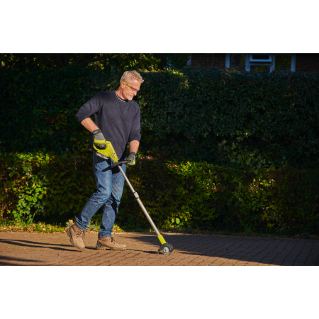 RYOBI RY18PCC-0 18V ONE+ akumulátrový patio čistič  5133006784