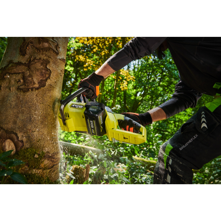 RYOBI RY36CSX40D-0 36V MAX POWER bezuhlíková řetězová pila, lišta 40 cm 5133006727