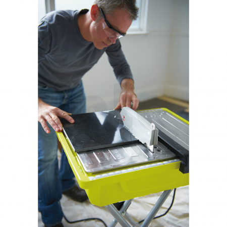 RYOBI WS721 500W Řezačka na mokré řezání obkladů a dlažeb, 178mm kotouč 5133002020