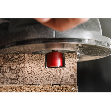 MILWAUKEE Rovná fréza, stopka 8 mm, 2C 24/50 mm – 1 ks 4932500897