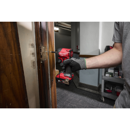 MILWAUKEE M18 FUEL™ SURGE™ ¼″ hydraulický rázový utahovák Hex 4933498911