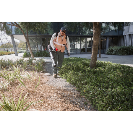 MILWAUKEE MX FUEL™ zádový fukar 4933500236