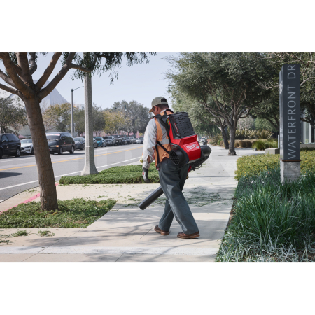 MILWAUKEE MX FUEL™ zádový fukar 4933500236