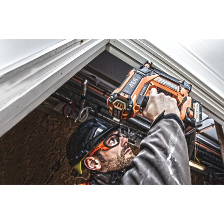 RYOBI B16N18 18V Bezuhlíková hřebíkovačka 16GA 4935451533