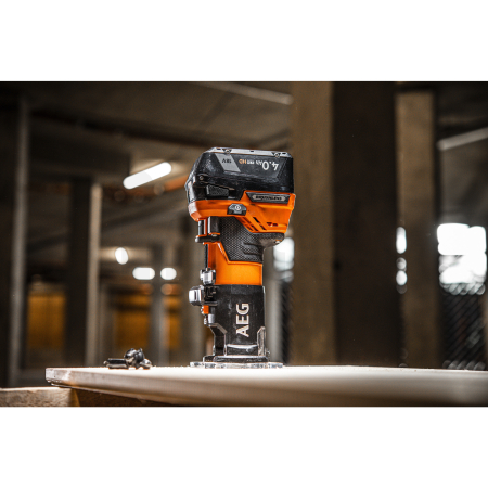 RYOBI BOF 18BL2 18V Bezuhlíková horní frézka 4935479163