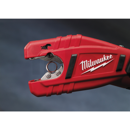 MILWAUKEE M12™ řezák na měděné trubky 4933411920