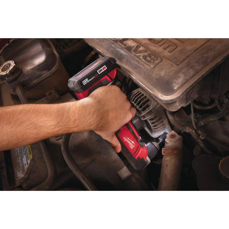 MILWAUKEE M18™ kompaktní pravoúhlá vrtačka 4933427189