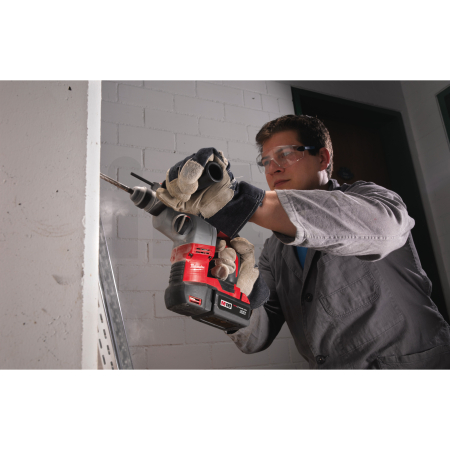 MILWAUKEE M18™ 4-režimové kladivo SDS-Plus 4933443468
