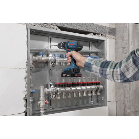 BOSCH Akumulátorový kombinovaný šroubovák GSB 18-2-LI 06019D2303