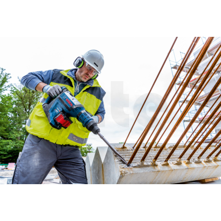 BOSCH Akumulátorové vrtací kladivo BITURBO s SDS max GBH 18V-45 C 0611913120