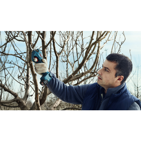 BOSCH Akumulátorové zahradní nůžky Pro Pruner 06019K1021