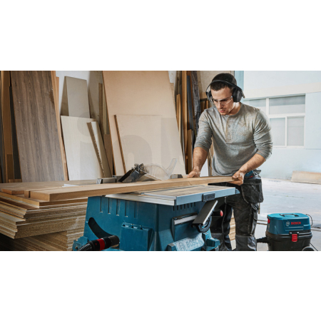 BOSCH Stolní pila GTS 254 0601B45000