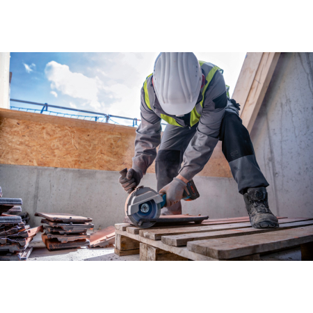 BOSCH Akumulátorová úhlová bruska 180 mm GWS 18V-180 PC 06019H6E01