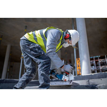 BOSCH Akumulátorová úhlová bruska 180 mm GWS 18V-180 PC 06019H6E01