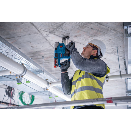 BOSCH Akumulátorové vrtací kladivo s SDS plus GBH 18V-22 0611924001