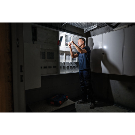 BOSCH Akumulátorová svítilna GLI 18V-800 0601443600