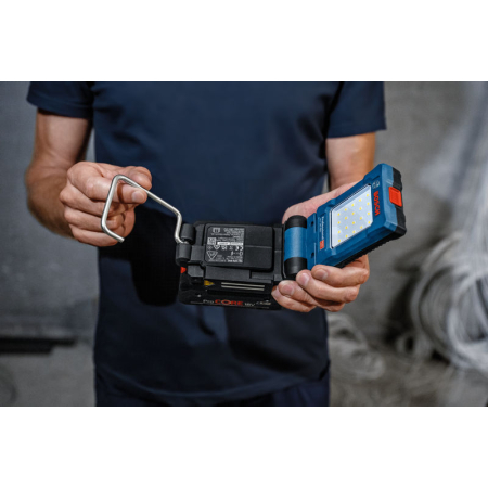 BOSCH Akumulátorová svítilna GLI 18V-800 0601443600