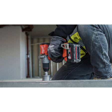 MILWAUKEE Středící vrták (Ø6 x 76mm) s pružinou pro děrovky s tvrdokovovými zuby 4932479059