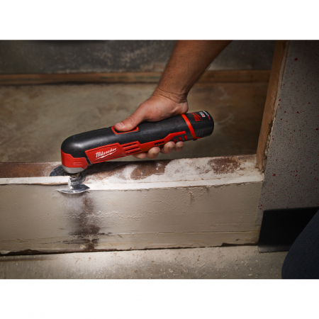 MILWAUKEE M12™ kompaktní multifunkční nářadí 4933427180
