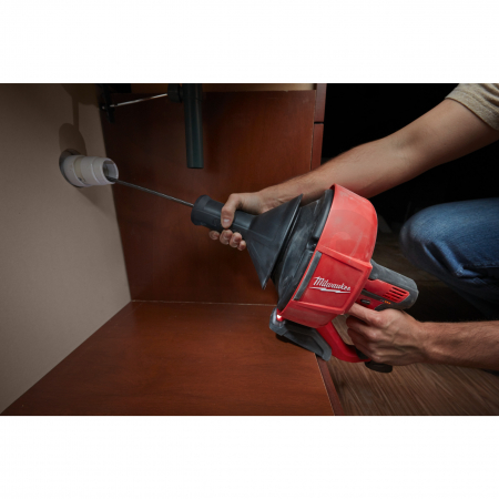 MILWAUKEE M12™ subkompaktní čistič potrubí se spirálou o průměru 8 mm 4933451633