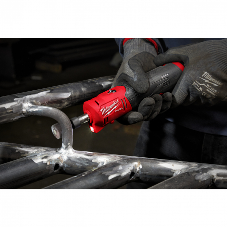 MILWAUKEE M12 FUEL™ přímá vřetenová bruska 4933471435