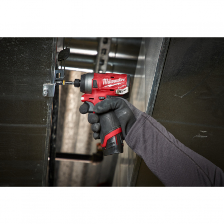 MILWAUKEE M12FID-202X - M12 FUEL™ kompaktní ¼″ šestihranný rázový utahovák 4933459823