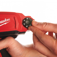 MILWAUKEE M12 PCG/600 M12™ kompaktní vytlačovací pistole – 600 ml tuba 4933448764