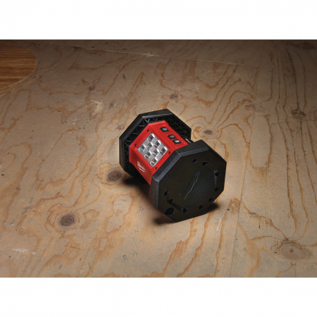 MILWAUKEE M18AL-0 - M18™ LED plošné světlo 4932430392