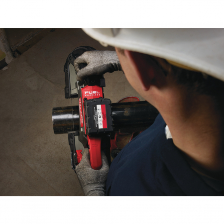 MILWAUKEE M18CBS125-502C - M18 FUEL™ hlubokořezná pásová pila 4933448195