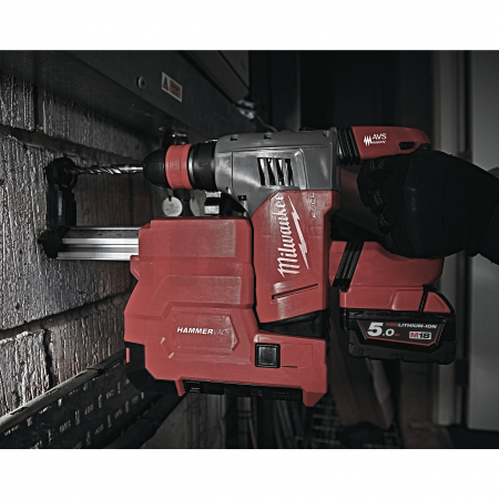 MILWAUKEE M18CHPXDE-502C - M18 FUEL™ vysoce výkonné kladivo SDS-plus s odsavačem prachu 4933448180