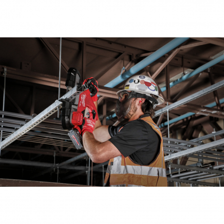 MILWAUKEE M18 FUEL ™ kompaktní pásová pila 4933471497