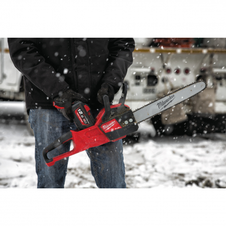 MILWAUKEE M18FCHS-121B - M18 FUEL™ řetězová pila s lištou 40 cm 4933464223