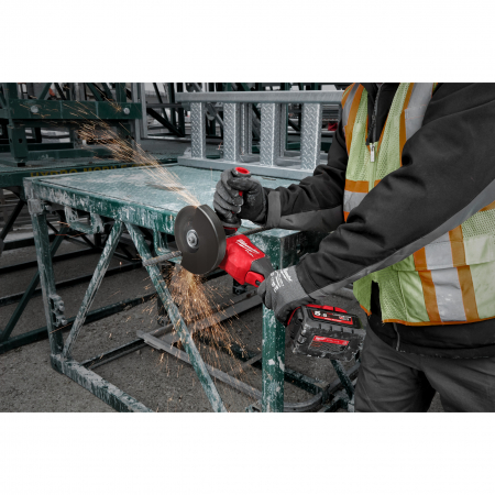 MILWAUKEE M18FHSAG125XPDB-0X - M18 FUEL™ vysoce výkonná úhlová bruska 125 mm s kolébkovým spínačem 4933471078