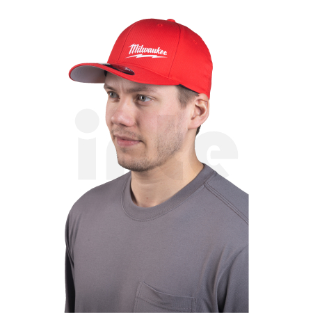 MILWAUKEE Baseballová kšiltovka - červená 4932493100