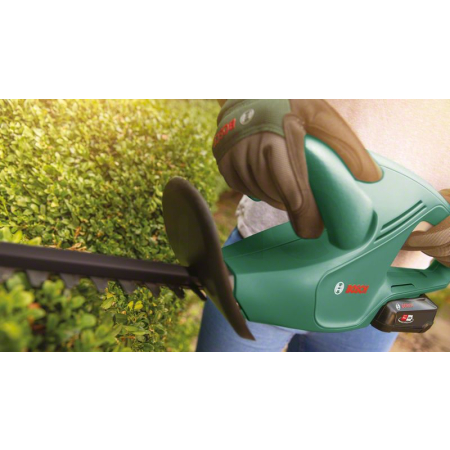 BOSCH Akumulátorové nůžky na živé ploty EasyHedgeCut 18-45 0600849H03