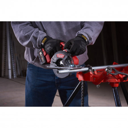 MILWAUKEE M18FMCS-0 - M18 FUEL™ 57 mm pila na kov 4933459191